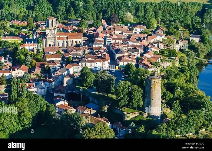 La Maison De Nenette Penzion 3*